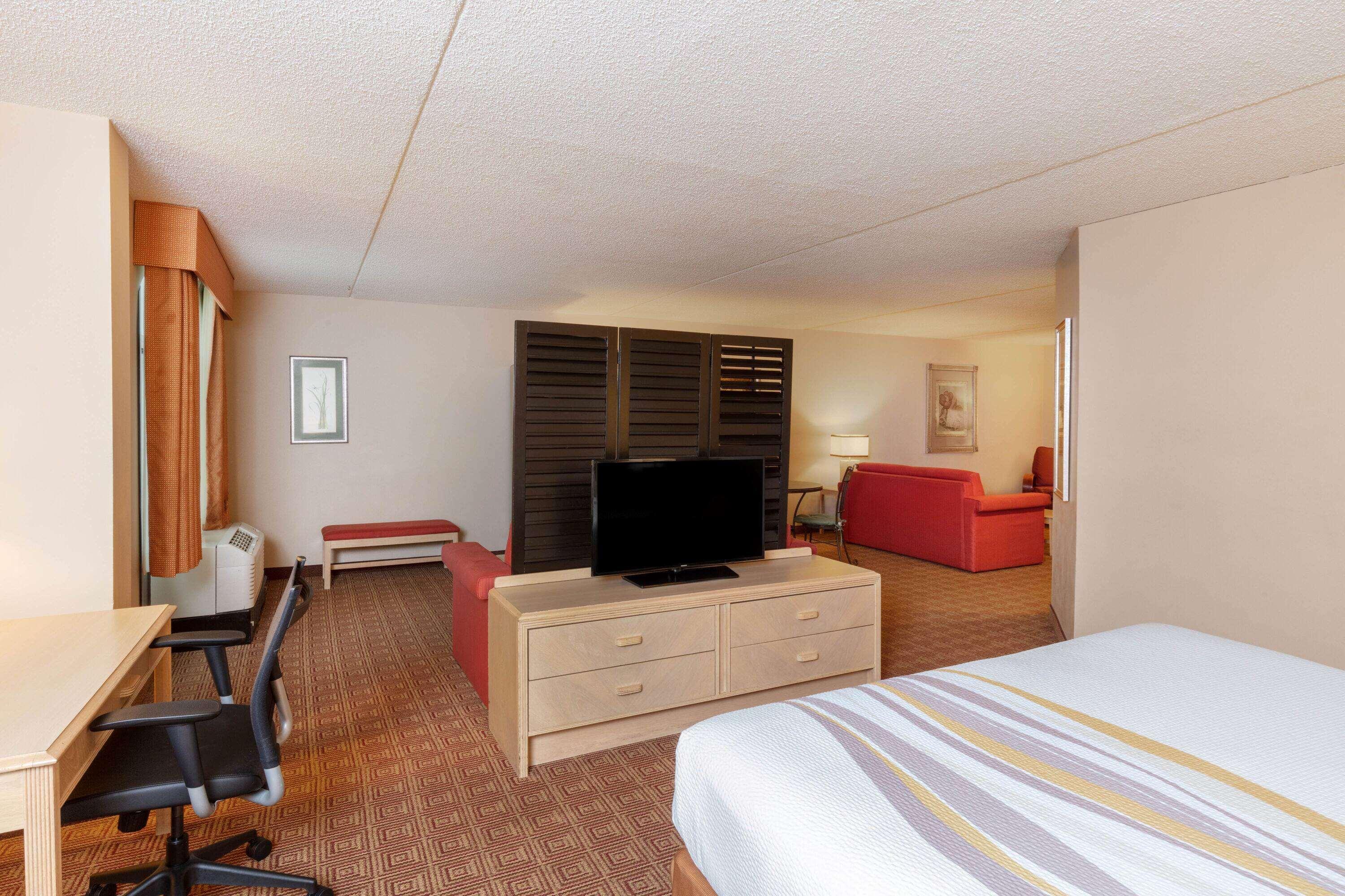 La Quinta By Wyndham Garden City Esterno foto