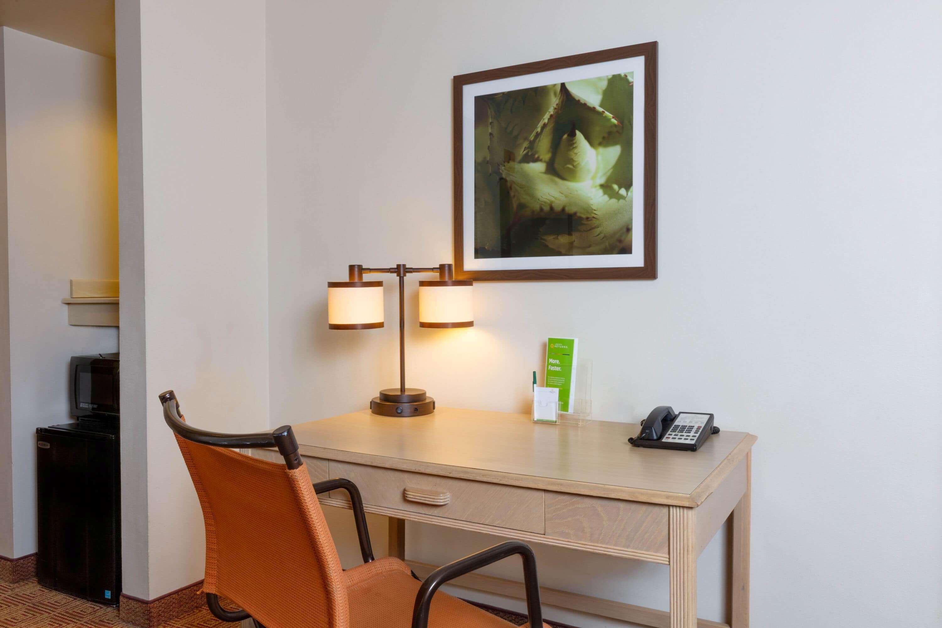 La Quinta By Wyndham Garden City Esterno foto